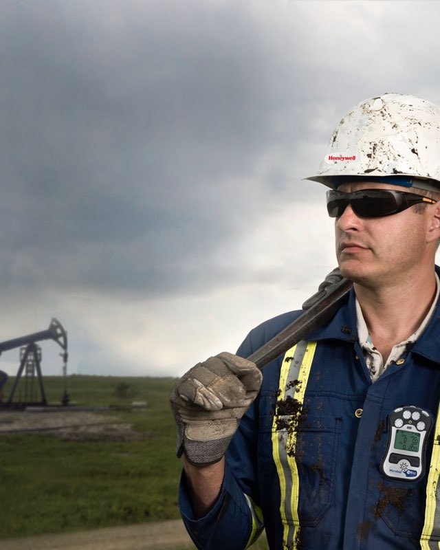 sps-safety-services-gas-detection-management-connext-gas-monitoring-hero-desktop